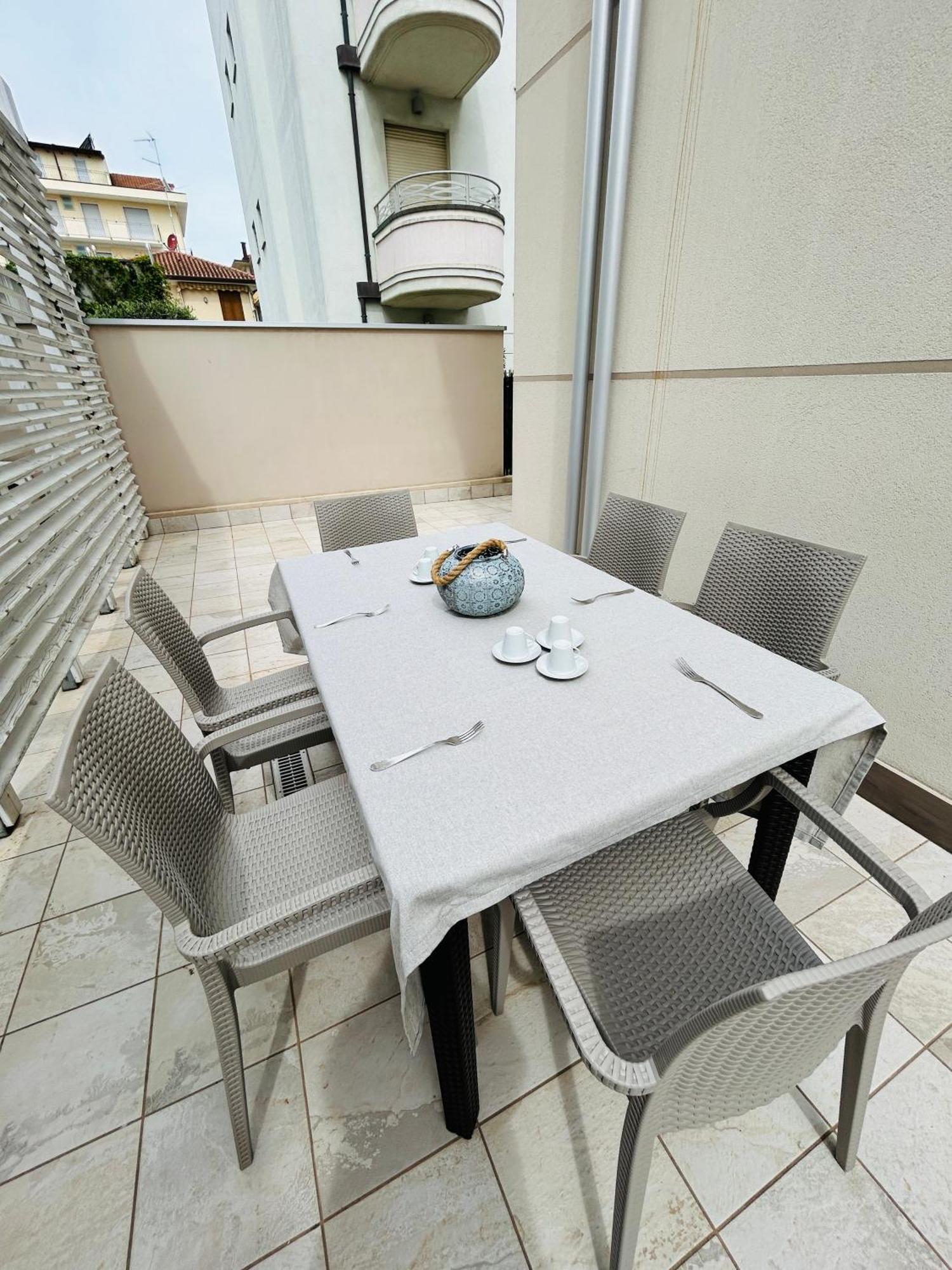 Menotti 3A-Flexrent Abissinia Daire Riccione Dış mekan fotoğraf